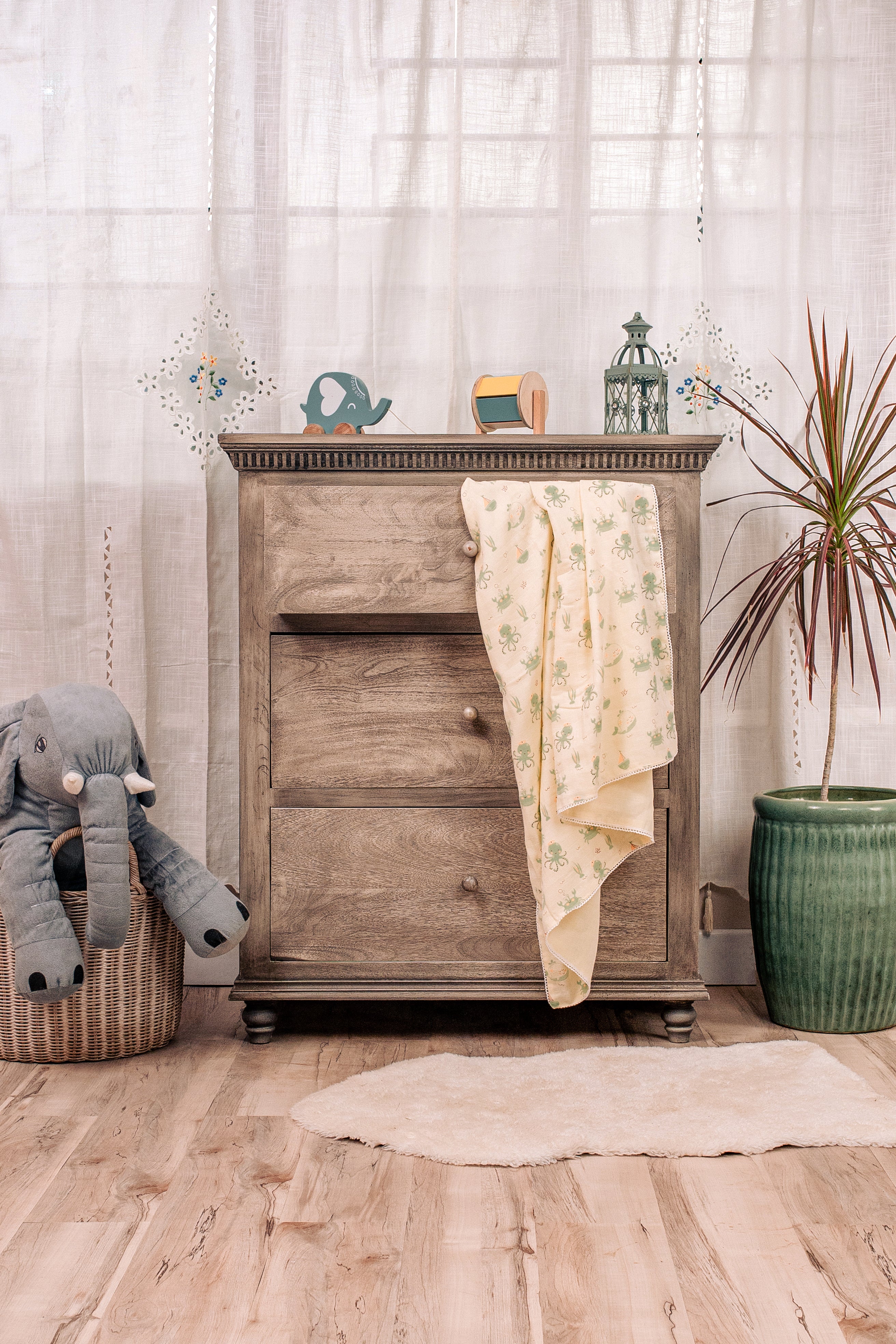 Online Wooden Chest of Drawers with 3 Drawers in Ash Grey Sadora Baby