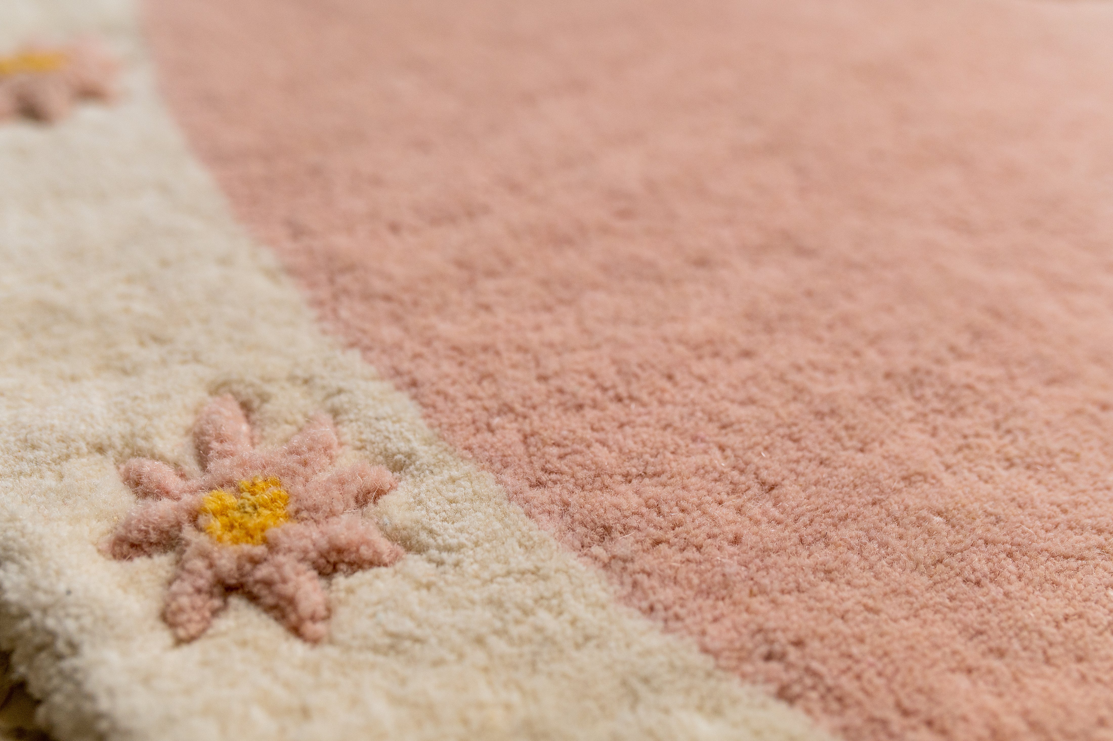 Daisy Flower Rug