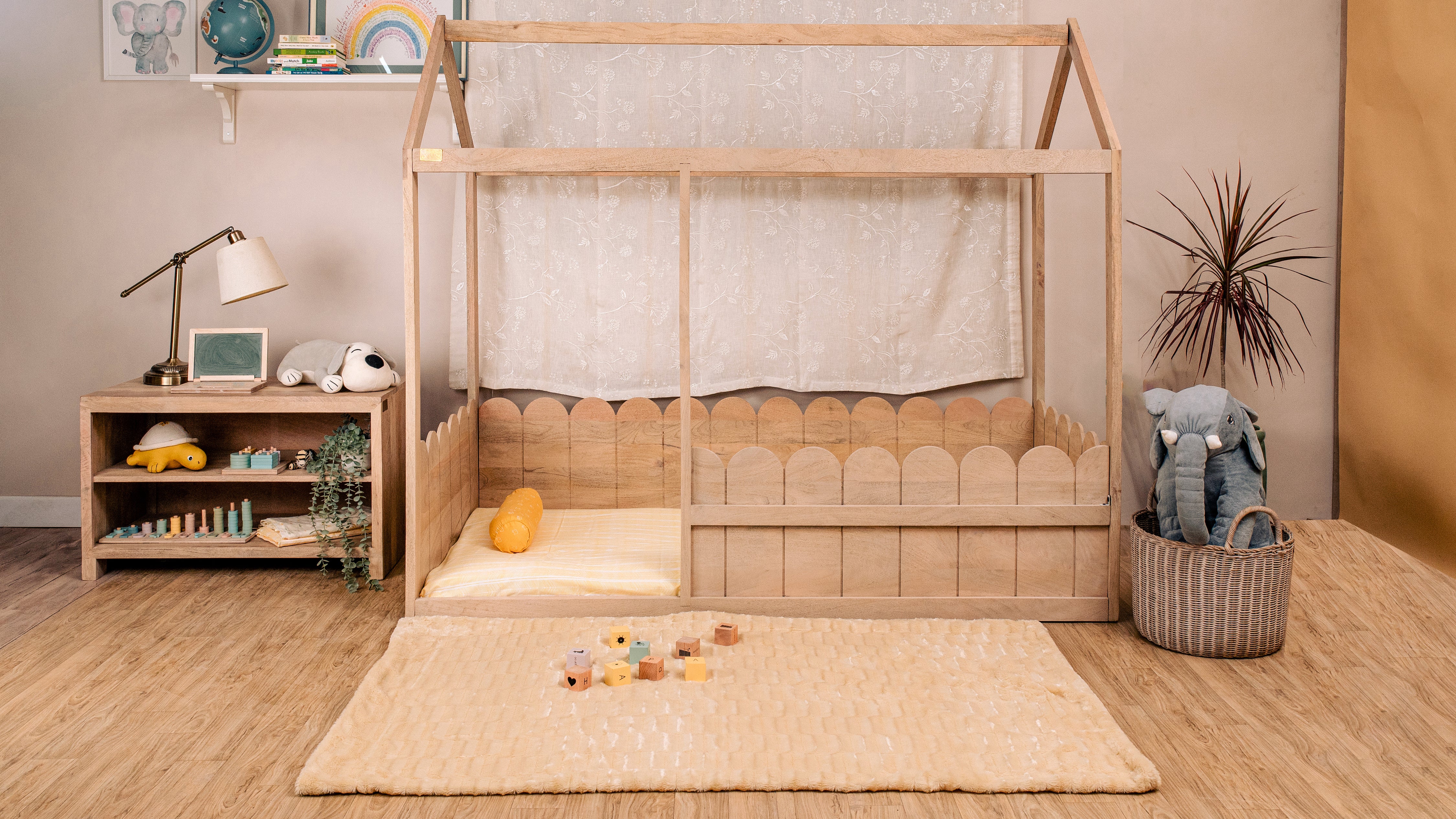 Toddler House Bed - Oat Finish